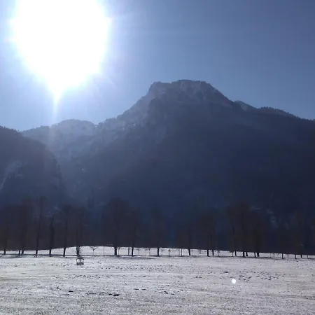 アパート Gaestewohnung Schlossblick グレーディヒ