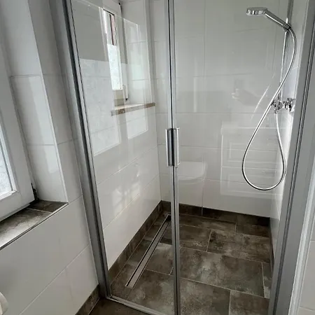 Gaestewohnung Schlossblick Apartamento Grödig